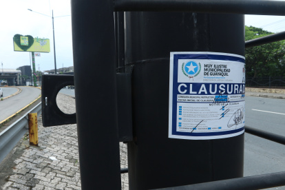 Vallas publicitarias......fd: Miguel Canales....21-03-2022