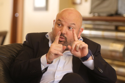 El presidente de la LigaPro se comprometió a permitir el acceso a los fotógrafos.