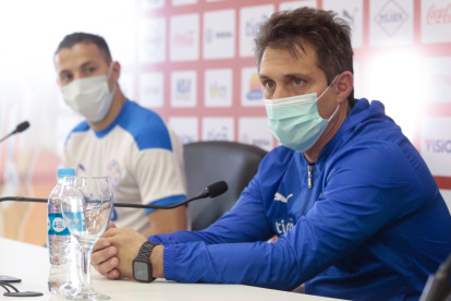 Guillermo Barros convocó a varios jugadores jóvenes pensando en el proceso para la Copa del Mundo de 2026.