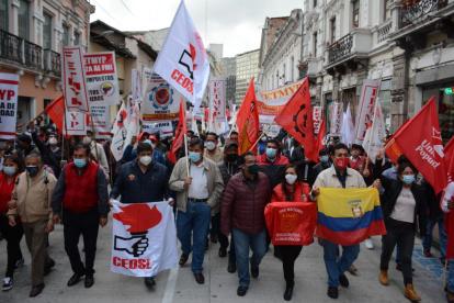 Reclamo. Los manifestantes hablan de privatizaciones, pero el Gobierno lo niega.