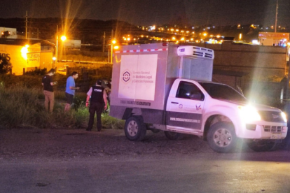 La Policía Nacional y sus unidades especializadas de Criminalística y DINASED llegaron al sitio para tomar procedimiento