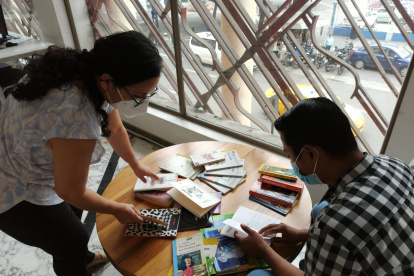 En la Biblioteca de las Artes comenzaron a recibirse donaciones de libros para el intercambio.