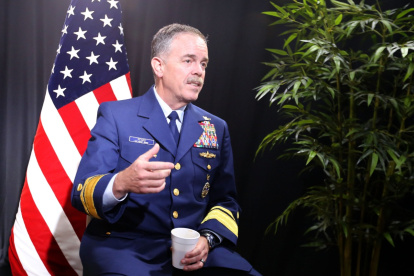 Funcionario. El contralmirante Douglas M. Fears visitó el Ecuador la semana pasada y mantuvo varias reuniones con autoridades militares y policiales.