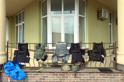 Vivienda de la urbanización donde cayó un misil hace unos días, sita en Sofiivska Borschahivka, un pueblo situado al oeste de Kiev, próximo a las zonas ocupadas por Rusia.