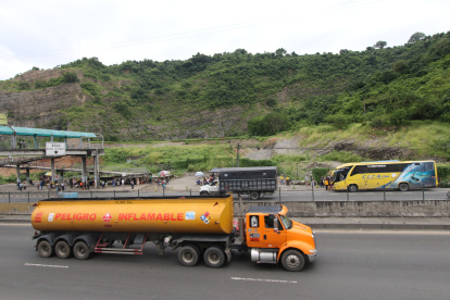 Por el tipo de vehículos que circula generalmente por la zona, los ciudadanos reclaman un espacio seguro.