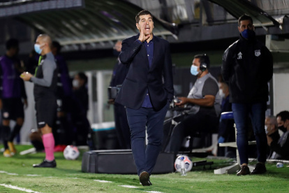 Ismael Rescalvo, director técnico de Emelec de Ecuador, en una fotografía de archivo.