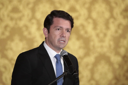 El ministro de Gobierno, Francisco Jiménez, anunció que  en tres semanas habrá una propuesta de preguntas para la consulta popular.