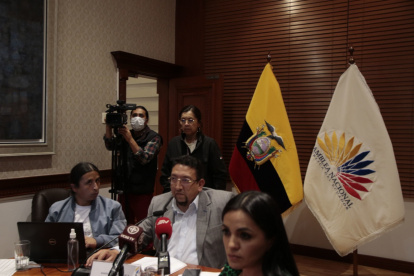 Incidentes. El miércoles las tensiones que se viven en el pleno de la Asamblea se trasladaron hacia el CAL.