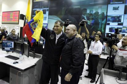 La última aventura relacionada al espacio la hizo Rafael Correa con el nano satélite Pegasso en 2016,