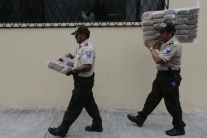 La droga está en posesión de la Policía Nacional, luego del operativo para recuperarla.