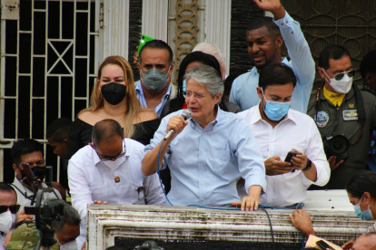 China donará 60 millones para la construcción de viviendas en Esmeraldas y Manabí