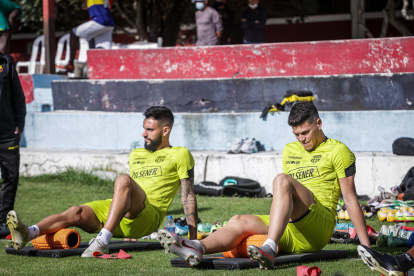 Los amarillos llegan a este duelo en condición de invictos dentro del certamen local, del que son líderes con 19 unidades en siete jornadas.