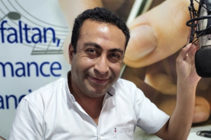 Roberto Barreno será el encargado junto a Gabriel Consuegra, en controles, de entregar los mejores éxitos musicales en Tardes de Romance.