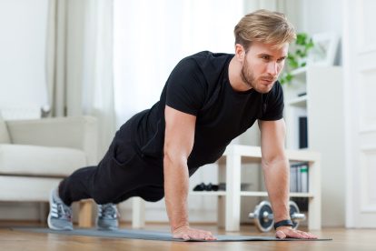 Una buena opción para comenzar a ejercitarse es proponiéndose cumplir un programa breve.