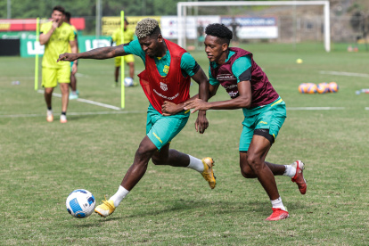 El Loco (i) durante una de las últimas prácticas en las que compartió con sus compañeros.