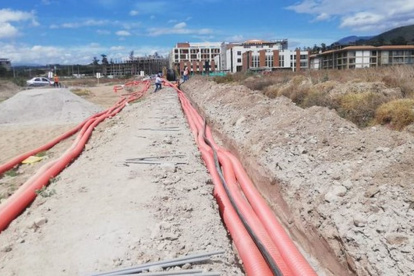 Luz. El proyecto para instalar redes eléctricas comenzó en 2015, pero hasta hoy sigue inconcluso. El exgerente culpa al gobierno de Lenín Moreno.