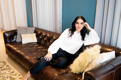 Finanzas  y diseño de joyas comparten su corazón y son los que demandan tiempo en sus procesos creativos.