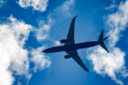 Rusia cerró a finales de febrero su espacio aéreo a los vuelos procedentes de 36 países, entre esos Ecuador.