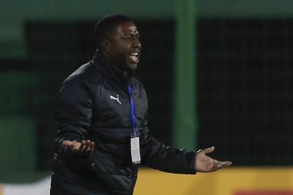 Édison Méndez se despidió del banquillo de Liga de Quito con una victoria sobre Defensa y Justicia en Argentina.