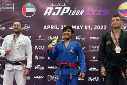 En la categoría cinturón negro adulto hasta 76kg, Ariel Delgado y Fawel Abramowicz de Ecuador se quedaron con el primero y segundo lugar