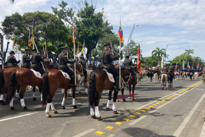 Evento. La cabalgata arrancó desde el Hemiciclo de la Rotonda.