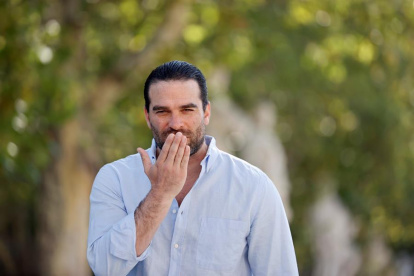 Alejandro Nones nació en Venezuela.