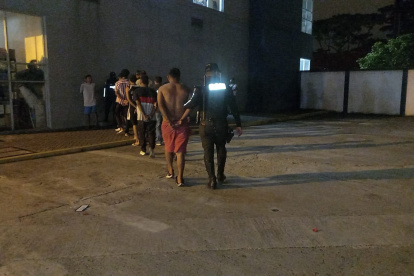 Nueve de los capturados estaban en un inmueble, ubicado en el sector de Colinas de Mapasingue