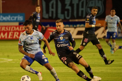 Independiente del Valle aumentó la crisis de resultados del Macará.