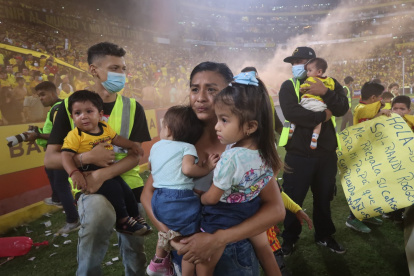 Violencia en el estadio Monumental