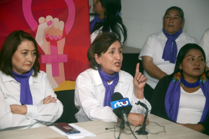 Medidas. Al menos 10 condiciones impuso el tribunal para la suspensión de la condena.