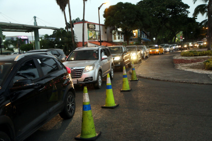 Hecho. En cada lado del redondel se colocaron conos el pasado jueves.