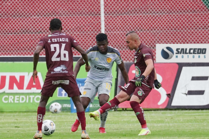 Aucas pudo imponerse por un marcador más amplio, pero los ofensivos fallaron en el remate.