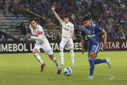 Emelec cayó ante Palmeiras en el duelo jugado en Guayaquil. Va por la revancha.