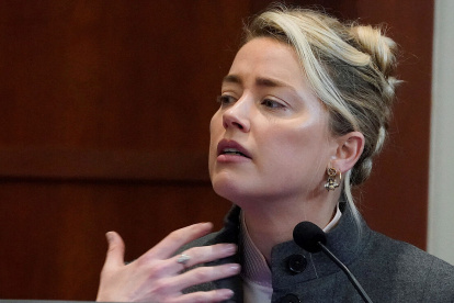 La actriz vive un juicio candente con revelaciones de todo tipo, mientras estuvo unida a Johnny Depp.