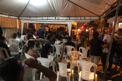 Dotación. La Secretaría “gestionó la instalación de carpas y sillas para una atención digna” tras la masacre en Santo Domingo, según su comunicado de acciones.