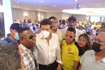 Sobre si ya ha tenido una contestación por parte del movimiento político, Lapentti subrayó que eso se sabrá en junio próximo. Por ahora se dedicará a recorrer la provincia y la ciudad.