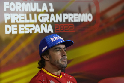 El piloto español de Alpine, Fernando Alonso, durante la rueda de prensa oficial del Gran Premio de España de Fórmula