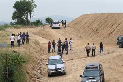 Seguridad. Habitantes de cooperativas y urbanizaciones vecinas a las cárceles de Guayaquil viven atemorizados por los problemas constantes en esos sitios.