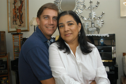 Con su esposo, Bruce.