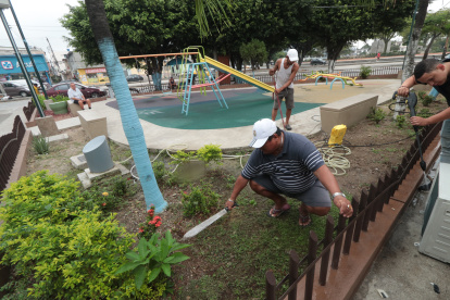 El parque de las manzanas 185 y 192 de Sauces 3, norte de la ciudad, está bien cuidado por la comunidad que se encarga de darle mantenimiento.