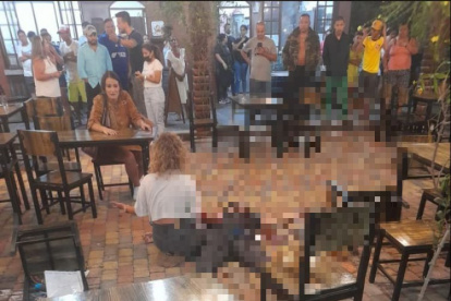 Tras los disparos, la novia de Jaime Villagómez Fayad lo abrazaba y lloraba desconsolada