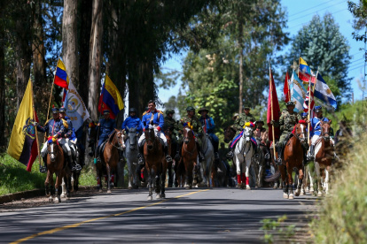 Trayecto. Militares recorrieron decenas de kilómetros y pasaron por ciudades como Riobamba y Latacunga.