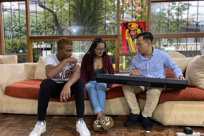 Realidad. Tres jóvenes de la fundación Despiértate, que forman parte del proyecto tras salir de casas de acogida.