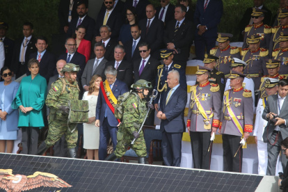 Homenaje. En el sitio donde se selló la independencia del país hubo una ceremonia militar en homenaje a los héroes.