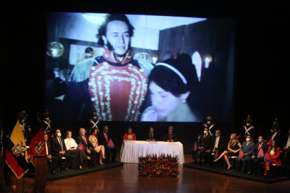 En la sesión presentó un video sobre la proclama de Antonio José de Sucre.