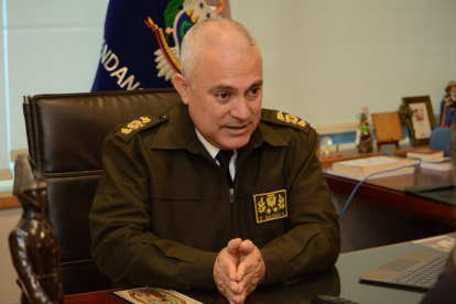 Oficial. Fausto Salinas, es el comandante de la Policía que reemplazó a Carlos Cabrera.
