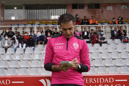 Renato Paiva no dirigirá a Independiente del Valle en la segunda etapa de LigaPro, ni en la Copa Sudamericana