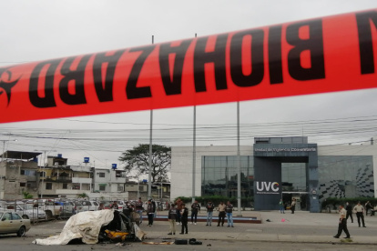 Coche bomba en las afuera de un Cuartel Policial