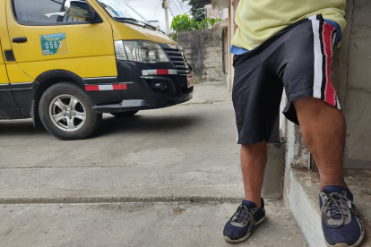 Una fuente policial reveló a este Diario que el adolescente al parecer, se resistió al robo de sus pertenencias y el delincuente que lo asaltaba le disparó en la pierna