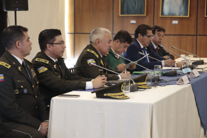 Asamblea. Fausto Salinas, comandante de la Policía, acudió a la Comisión de Fiscalización de la Asamblea.